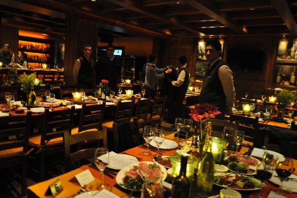 Opening of Les Caves de chez Michel